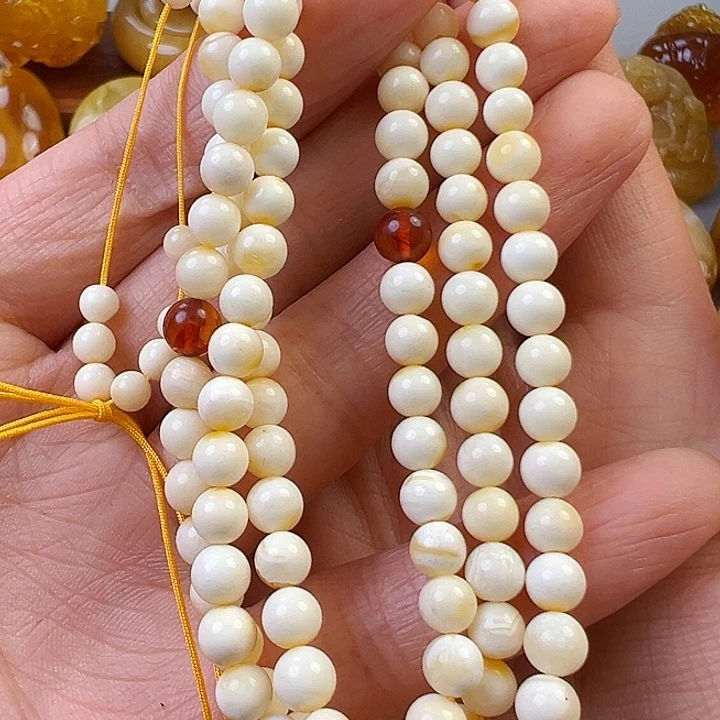 蜜蜡颈饰未镶嵌蜜蜡