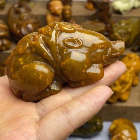 蛇纹石玉未镶嵌颈饰87