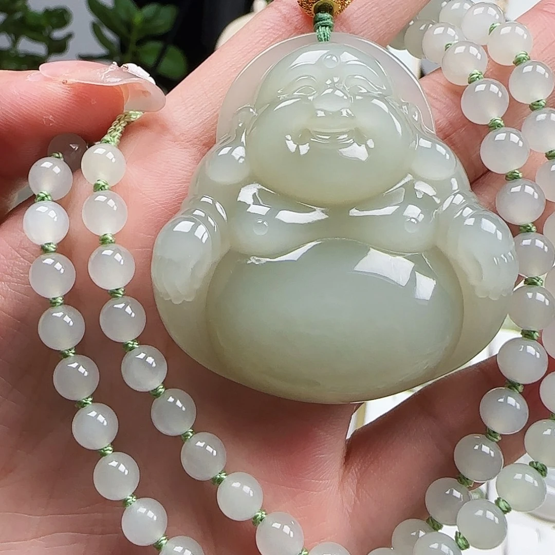 和田玉足金镶嵌颈饰50