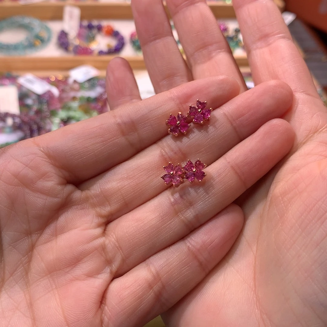 耳钉银S925镶嵌碧玺多样性发其一