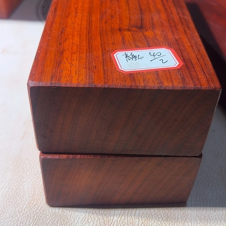 静***位紫檀木类成套家具