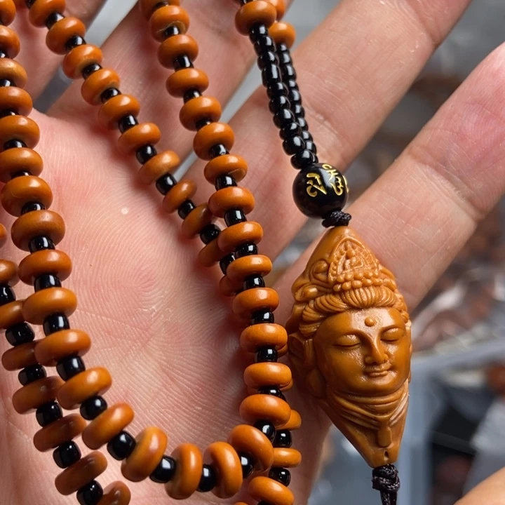 猴头核桃吊坠文玩手串