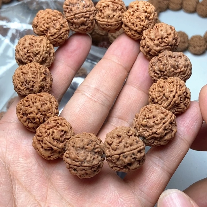 吊坠金刚菩提5瓣21粗筋蜂窝