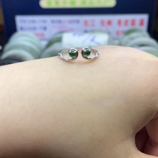 【闪购商品】定制翡翠翡翠未镶嵌
