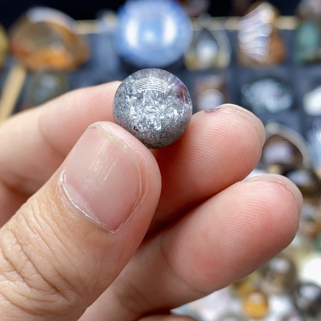 水晶颈饰未镶嵌?****੭