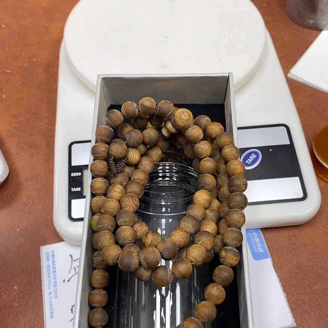 沉香沉香香囊天花板