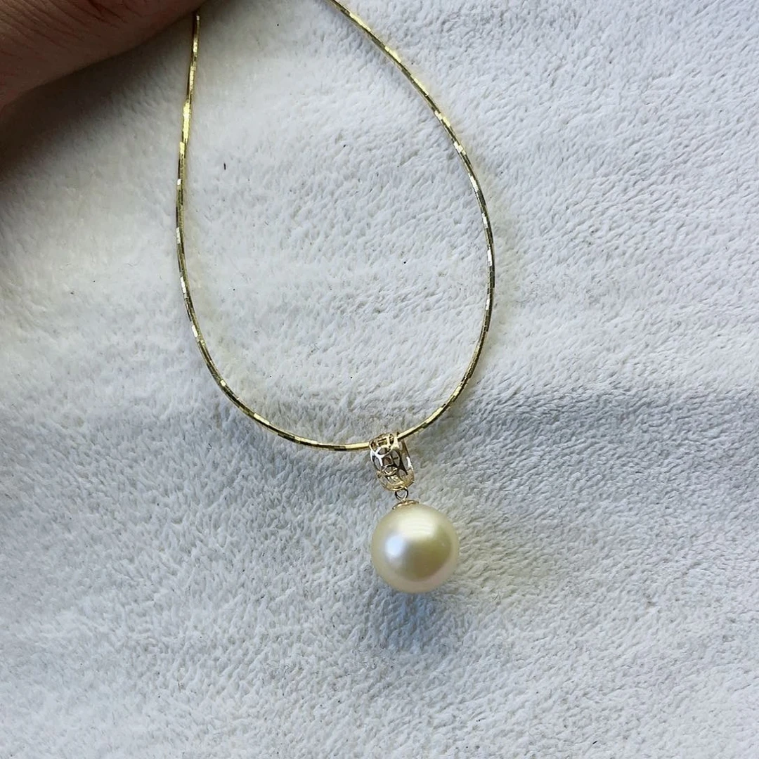 海水珍珠颈饰18K金镶嵌