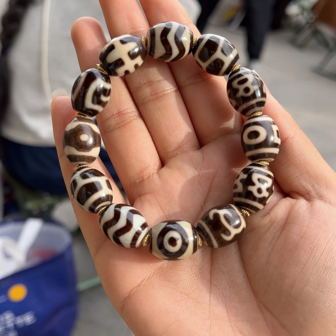 未镶嵌颈饰玛瑙/玉髓（覆膜）紫***剧