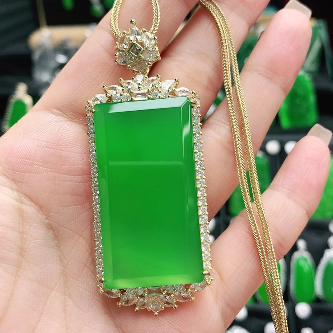 玛瑙/玉髓吊坠合金