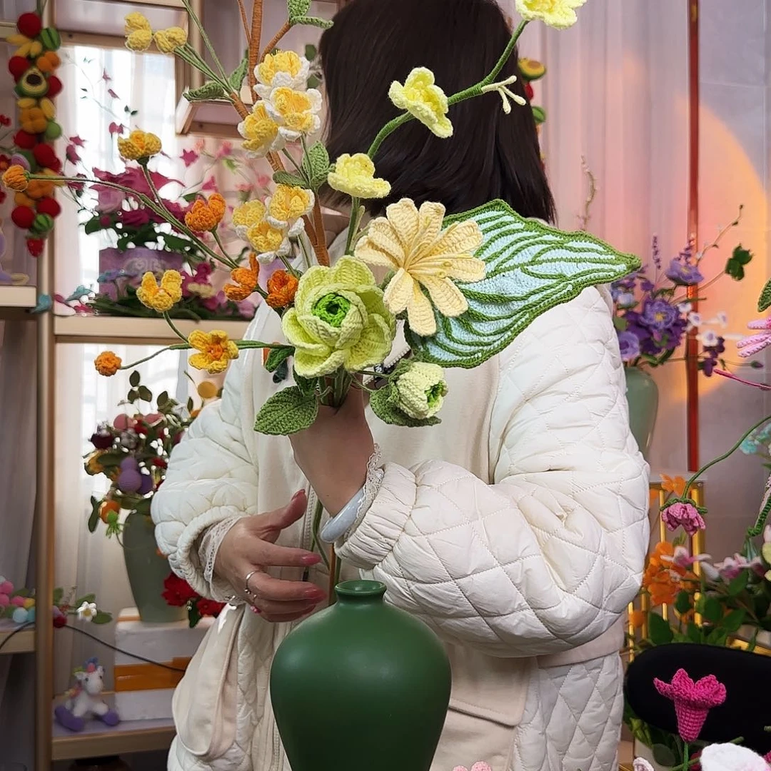 手工钩织设计花束