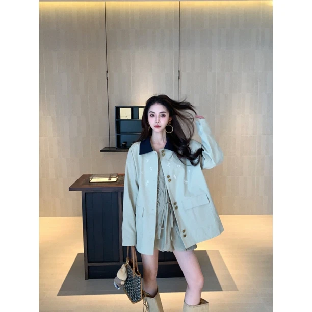 【赵小小&高智巴恩风】7230 刺绣撞色翻领中长款风衣高级感简约外套