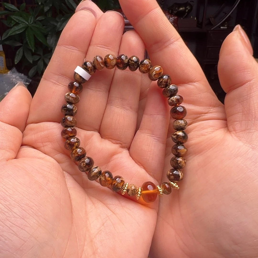 未镶嵌琥珀裸石抚顺琥珀10810七