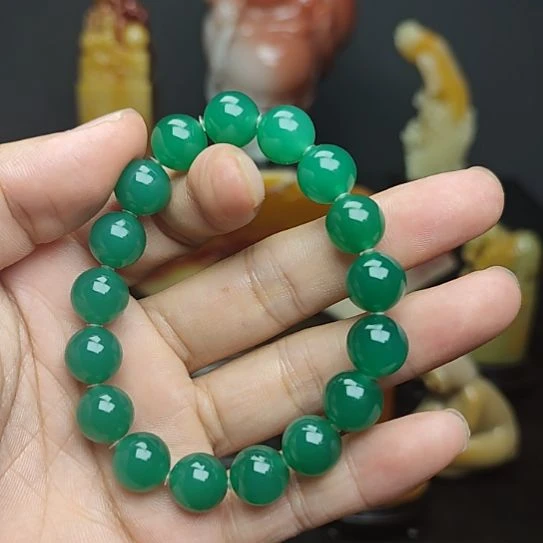 继***新寿山石雅安绿手串