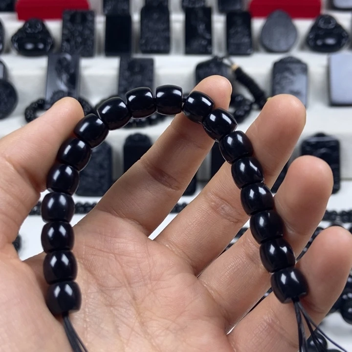 纹***人未镶嵌手串和田玉（墨玉）卡9直切