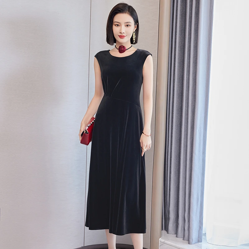 高端轻奢小众绿色丝绒打底连衣裙女2025夏季气质名媛修身无袖裙子
