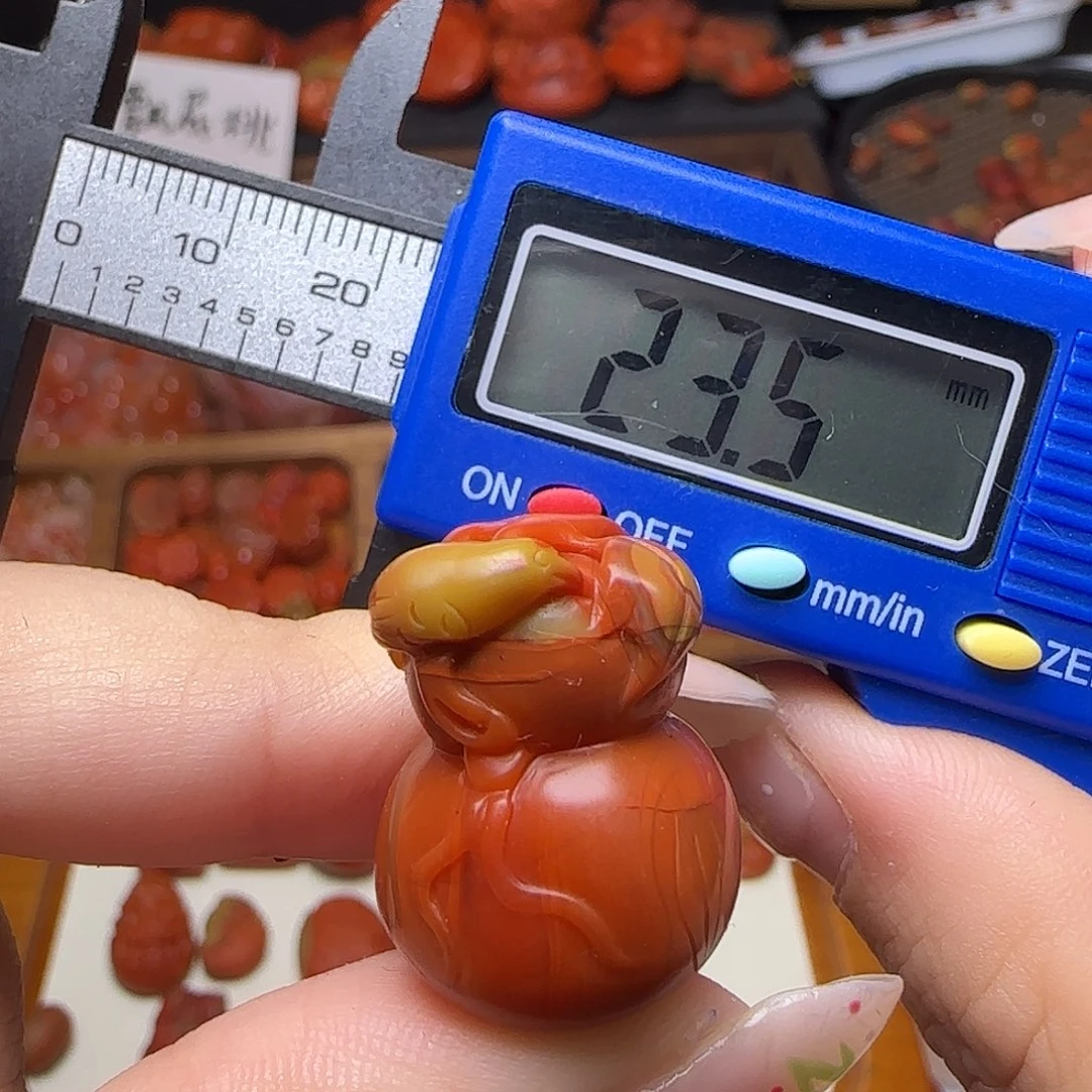 南红玛瑙未镶嵌颈饰