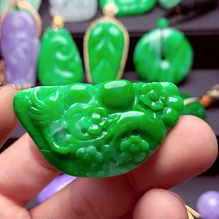 翡翠未镶嵌吊坠(不含链)