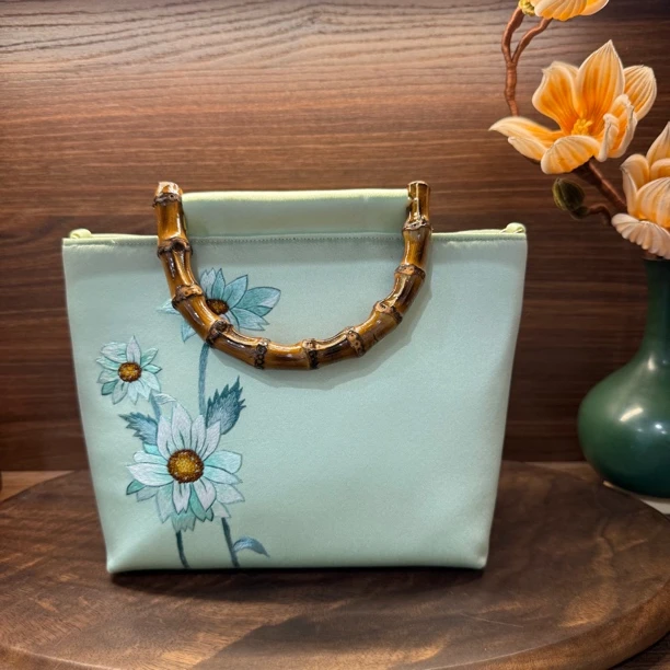 绿色向日葵竹节包 非遗苏绣纯手工新中式手提包包 左边小花款