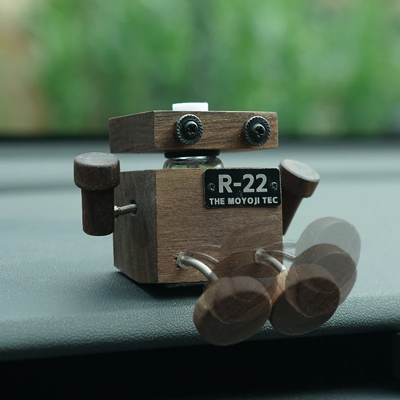 抖腿木头人汽车香氛香薰车载香水持久淡香车内摆件可循环装饰礼品