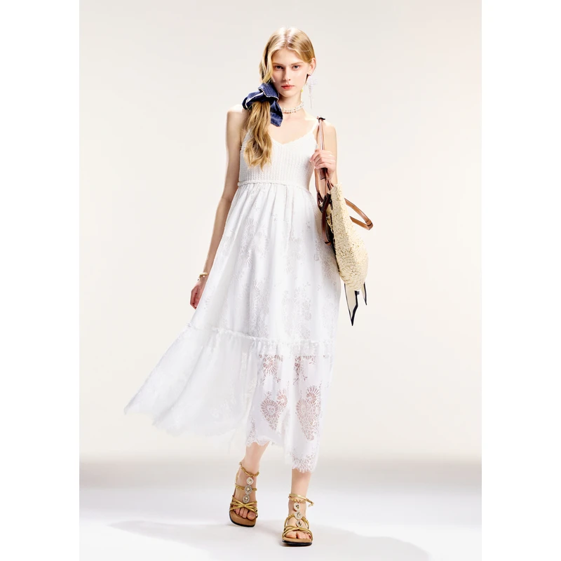 可可尼cocoon针织蕾丝拼接连衣裙2025春夏新款波西米亚度假吊带裙