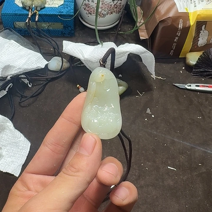 未镶嵌和田玉（糖玉）车挂?****?