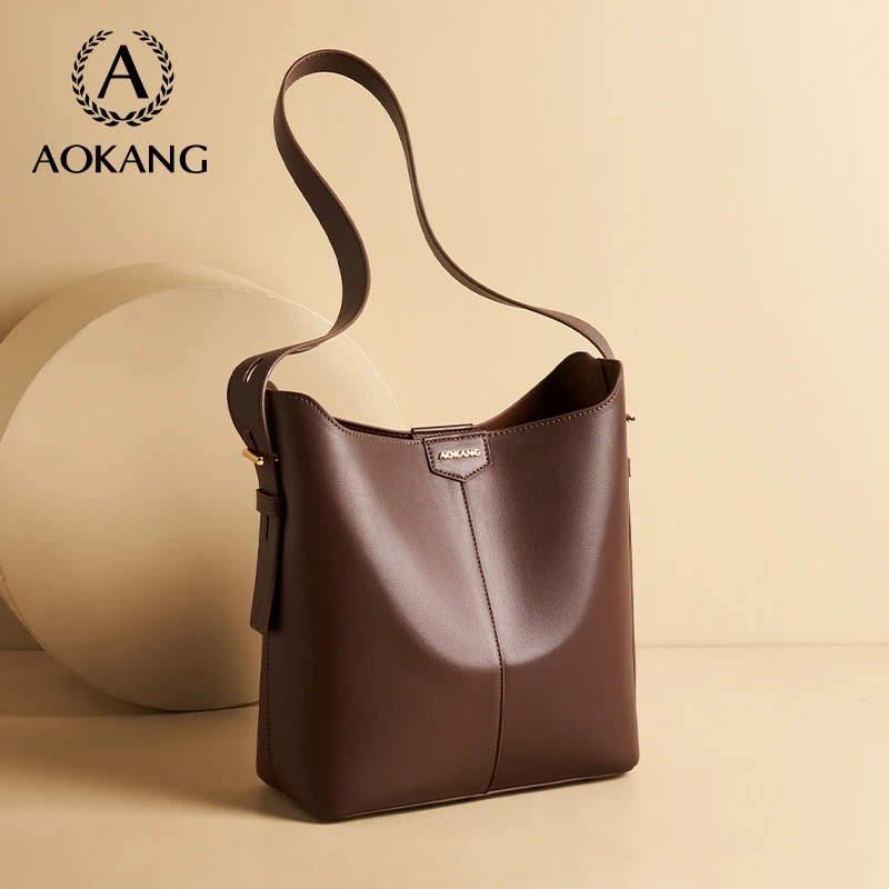 奥康2026新款水桶包时尚百搭单肩通勤包复古气质休闲斜挎女士包包