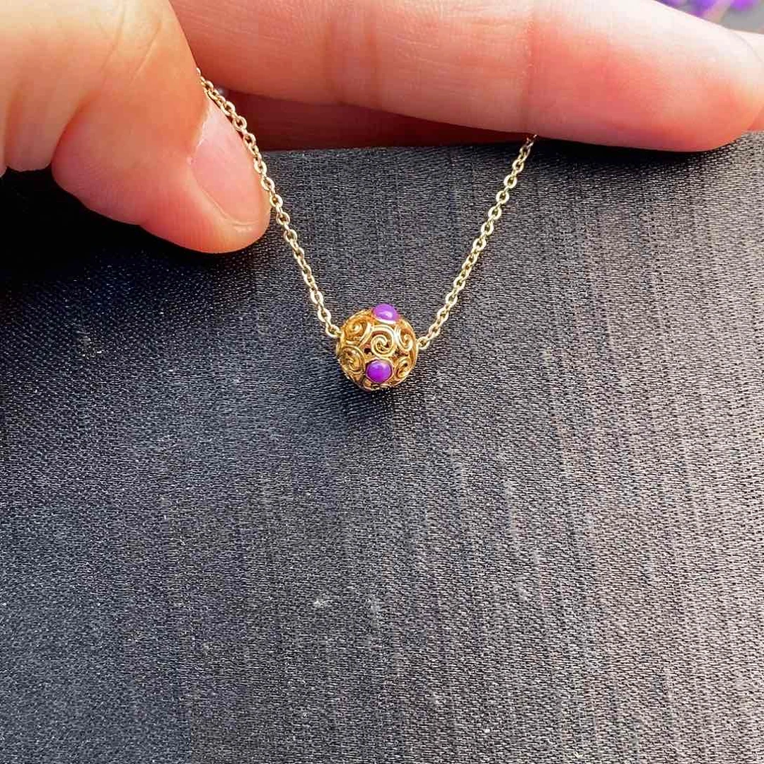 18K金镶嵌苏纪石（舒俱来）吊坠