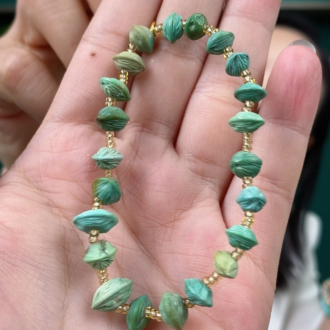 未镶嵌绿松石珠宝奇石