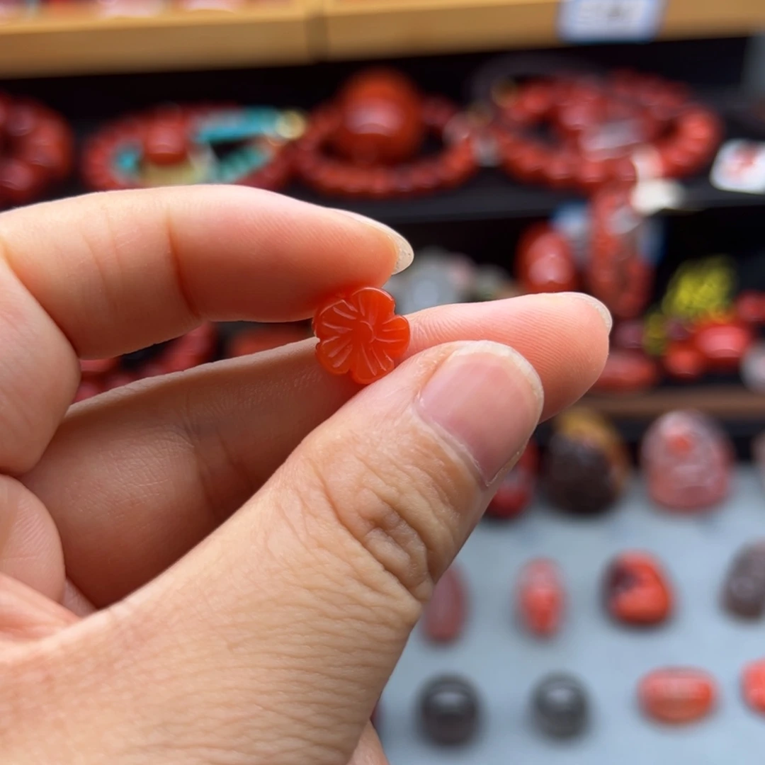 小****南红玛瑙配饰未镶嵌