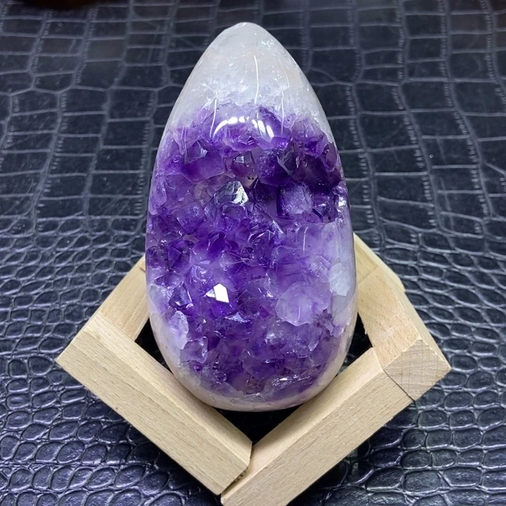 水晶恐龙蛋未镶嵌