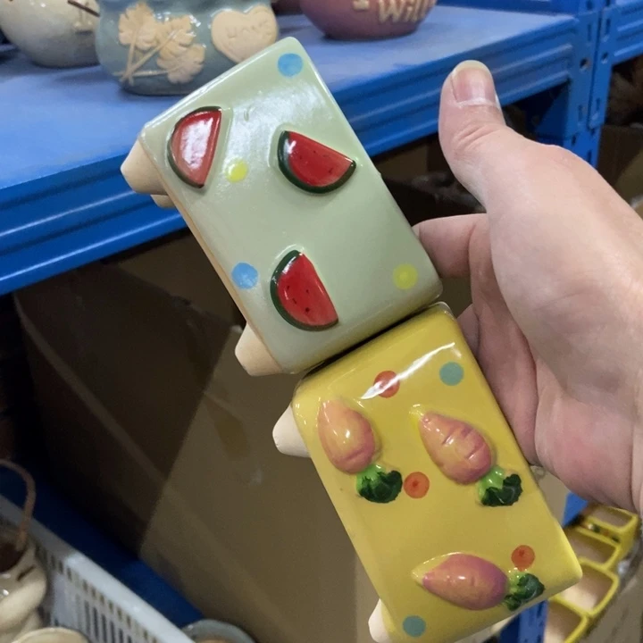 陶瓷花盆单场满9.9发10*7*7