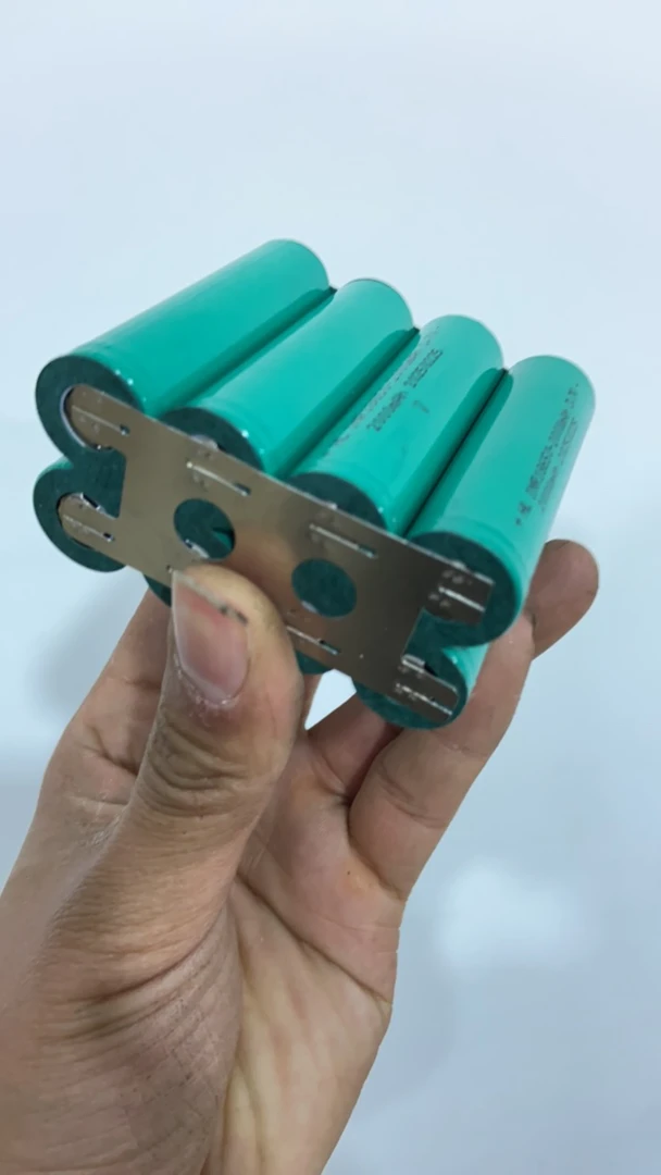 8并电池包一个5C（可做充电宝18650 3.7V）