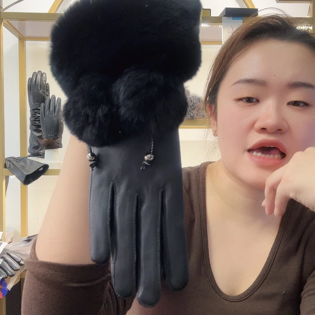 羊皮黑兔毛羊皮女款触屏130