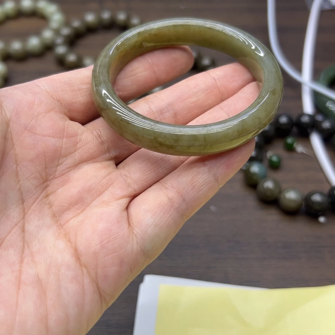 和田玉未镶嵌手镯52圈围204