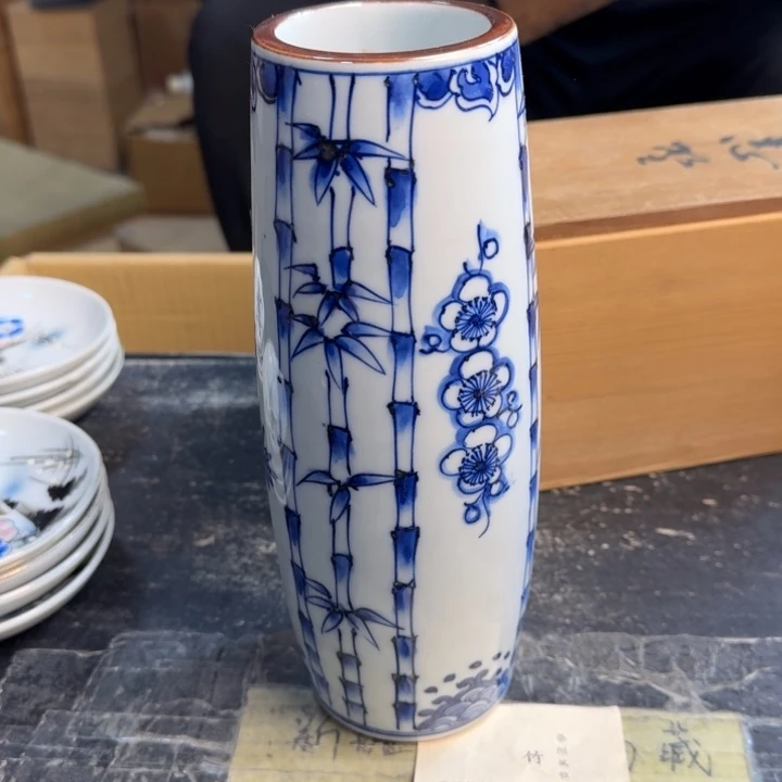 瓷片猫****哥哈哈哈哈……盒子坏了