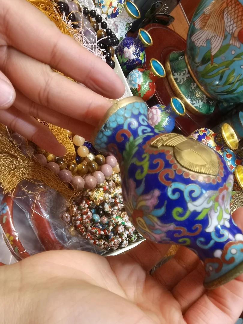 景泰蓝小瓶子，瑕疵款，仅此一个