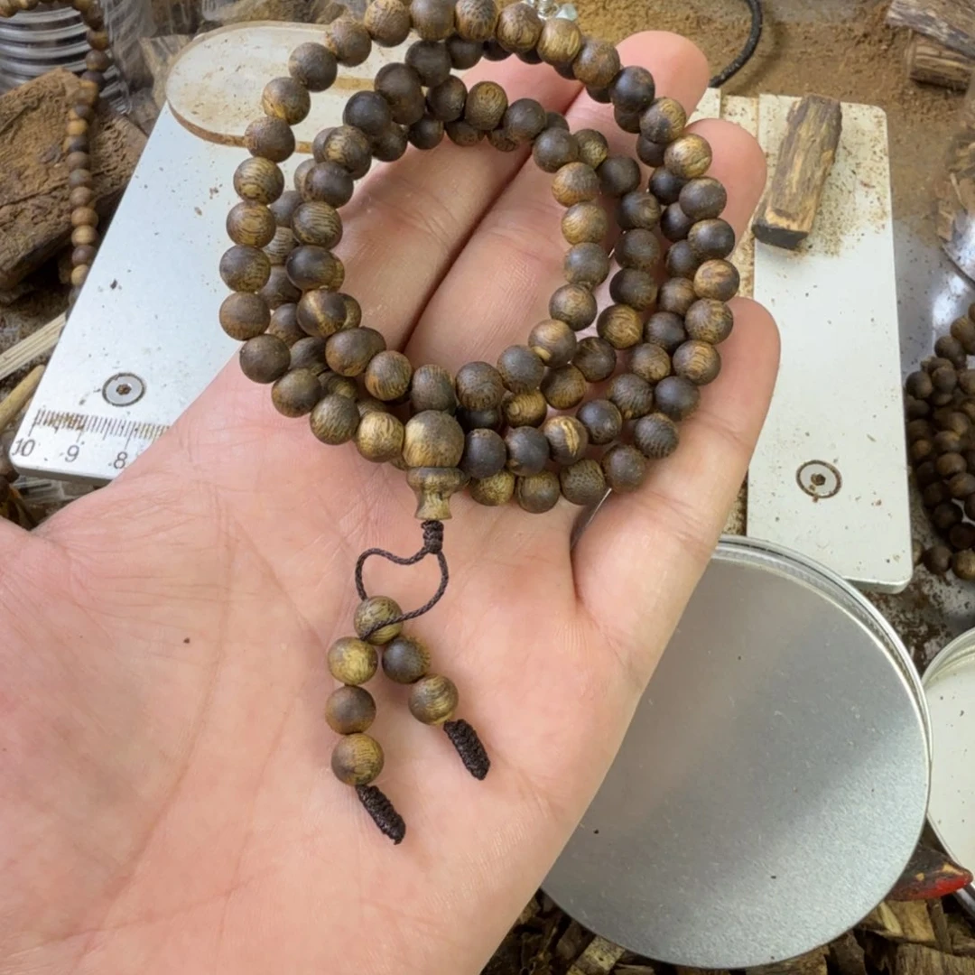 沉香碎屑沉香乡**姐高油脂海南莺歌绿品种卡7多圈17.4克