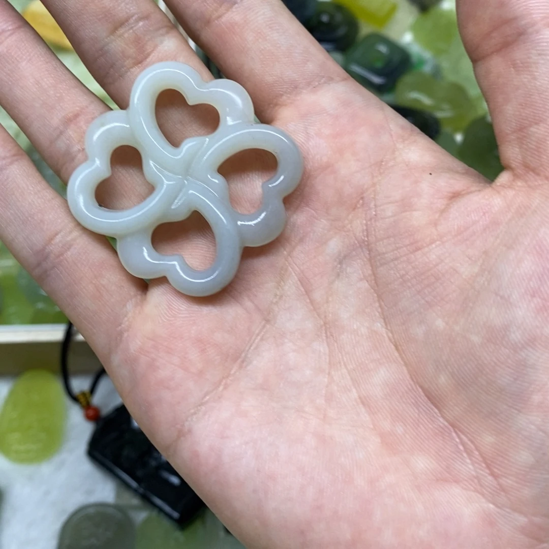 岫玉未镶嵌吊坠(不含链)