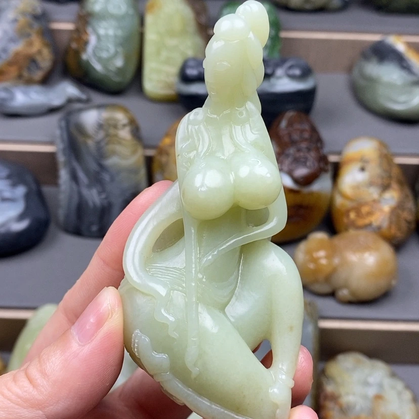【闪购商品】未镶嵌和田玉把件@****)