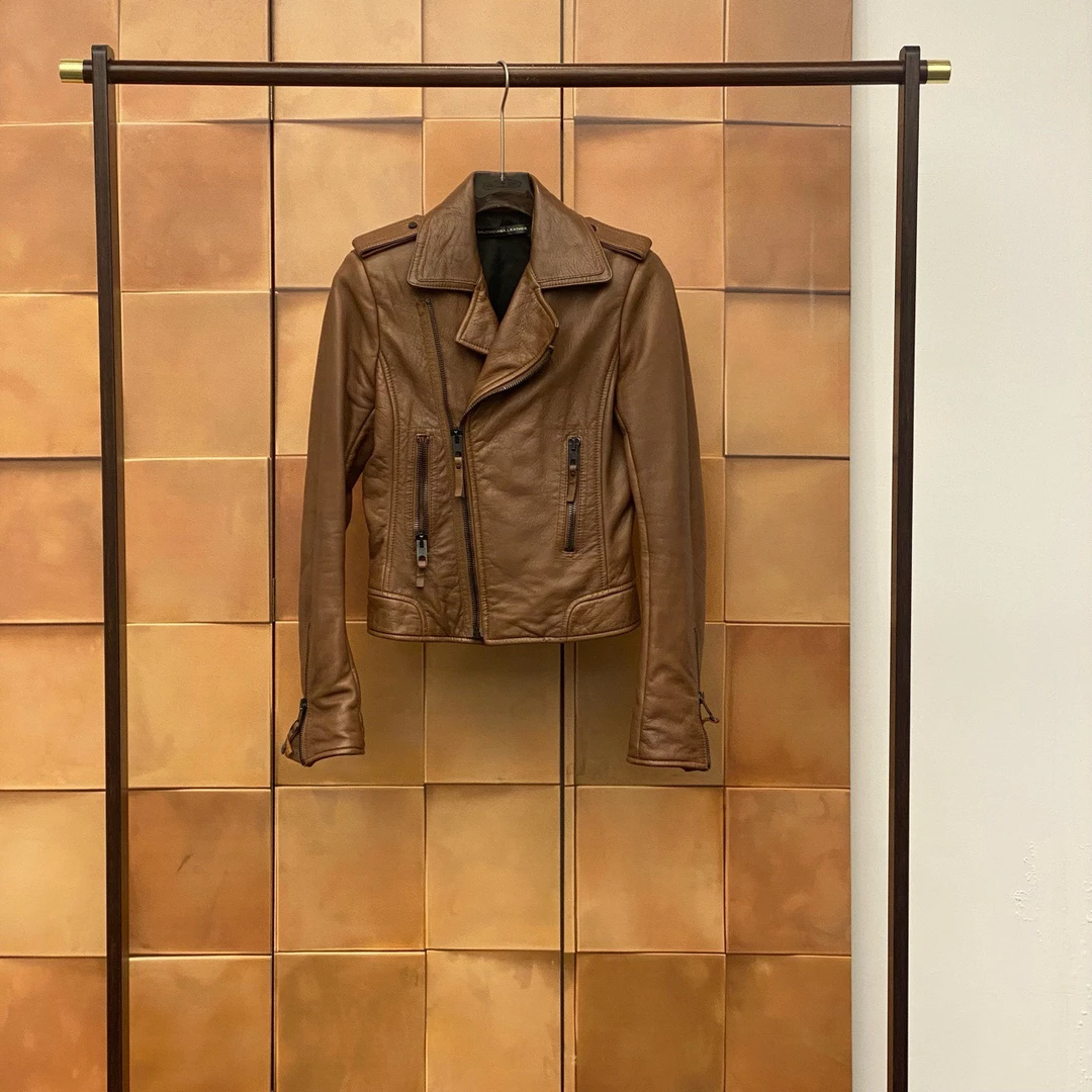 Balenciaga Leather棕色机能斜拉链皮夹克外套/40码/99新/27917