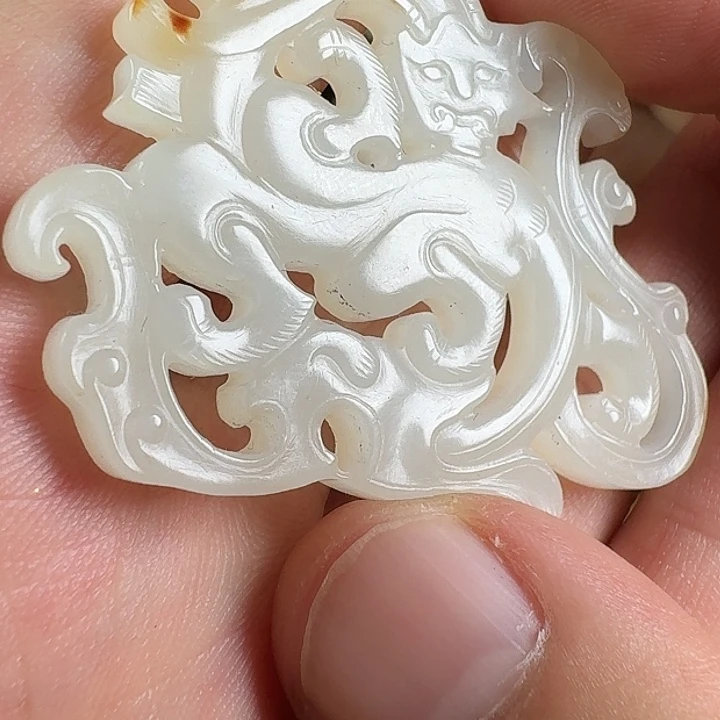 和田玉（糖玉）未镶嵌挂件
