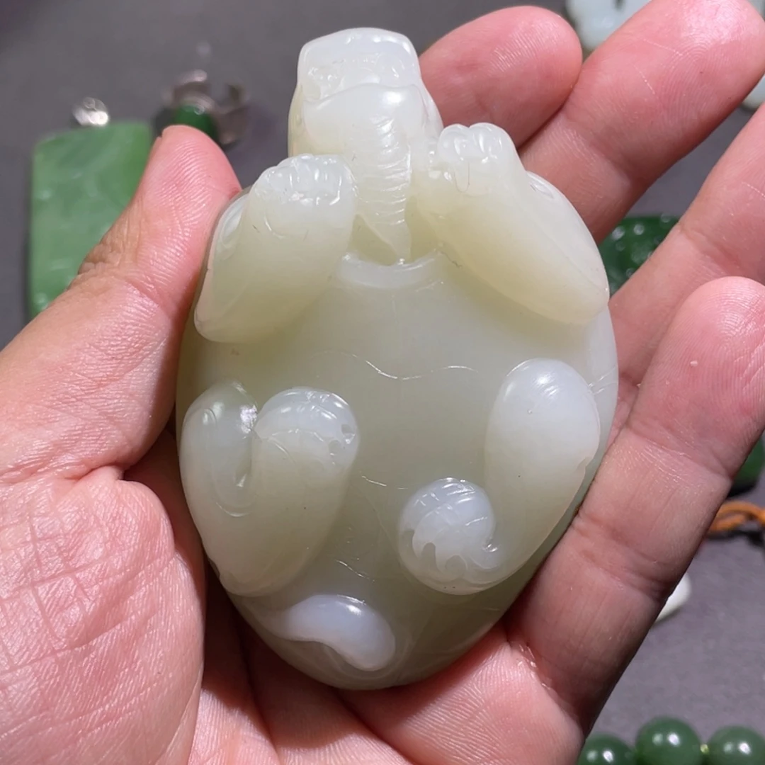 颈饰未镶嵌和田玉好**习