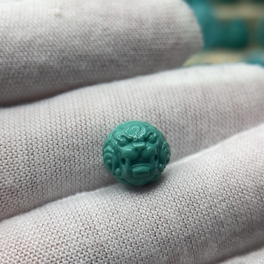 绿松石未镶嵌颈饰卡9.5