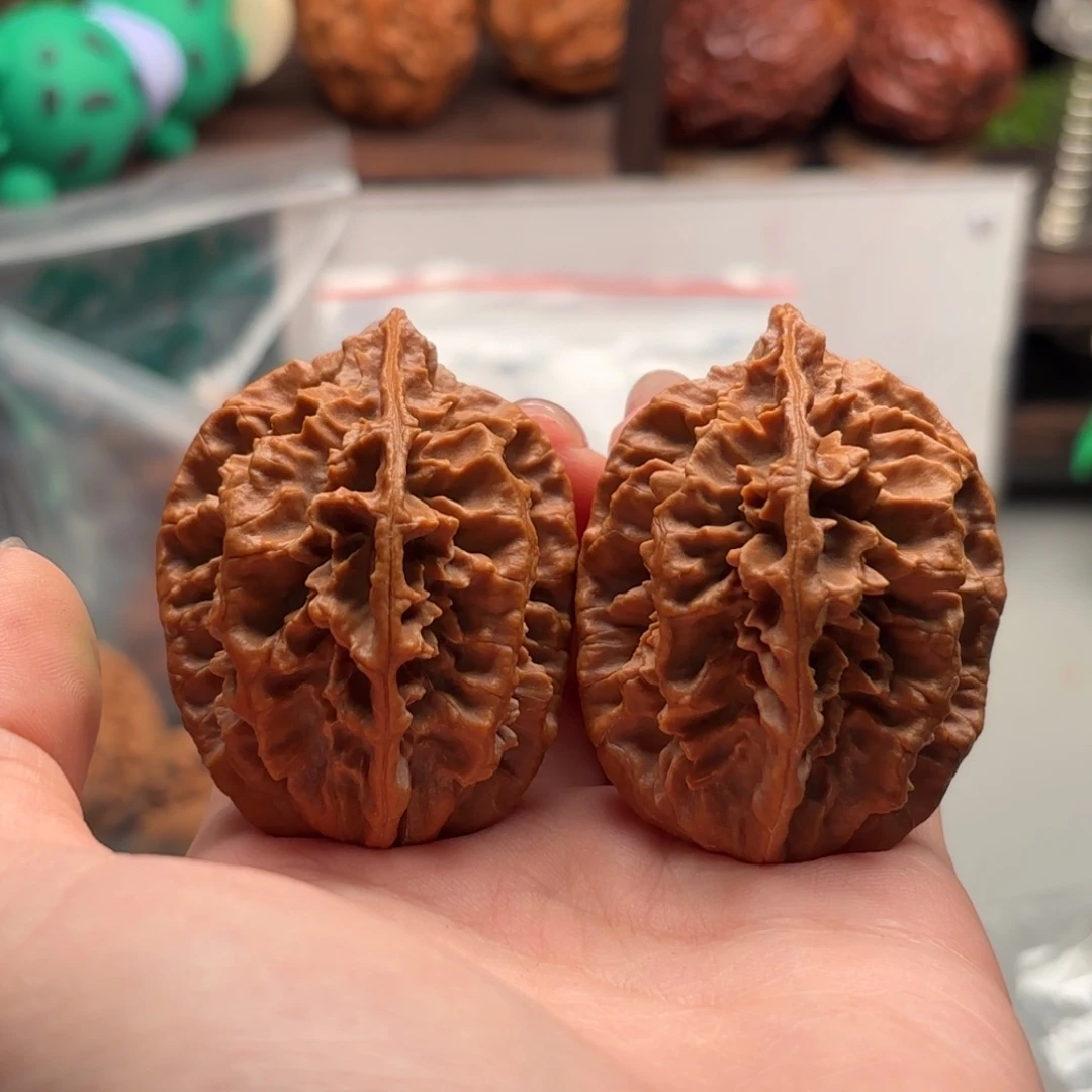 文玩核桃把件襄****财小楸千25