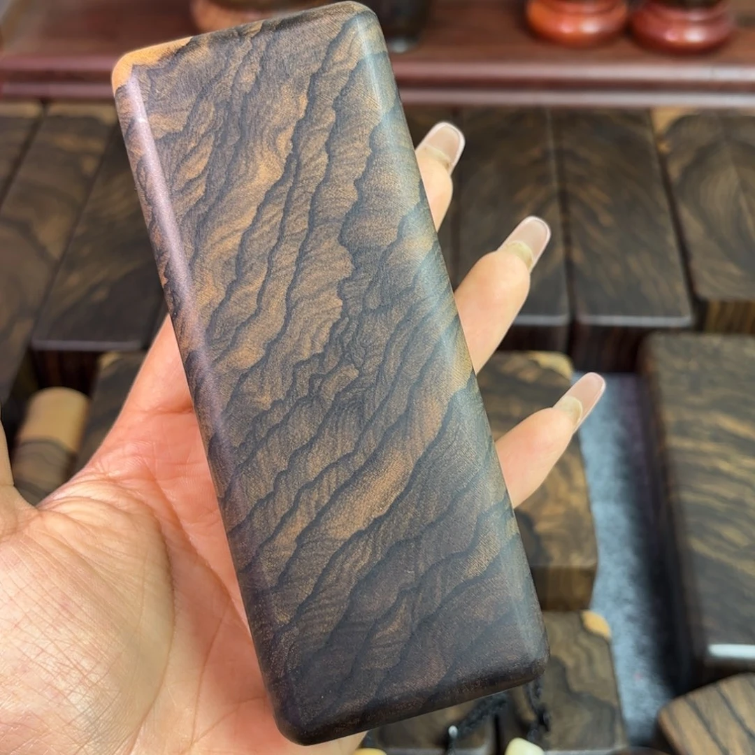 破布木（黑柿木）动***头