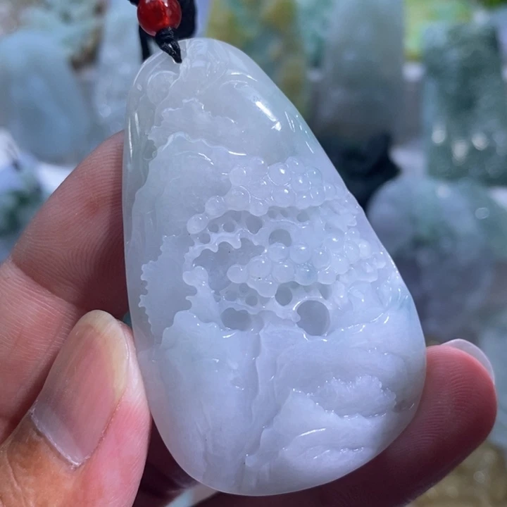 【闪购商品】翡翠未镶嵌颈饰11111111111111