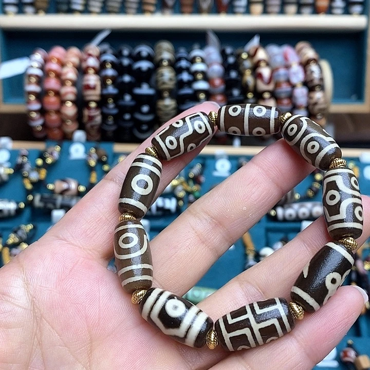 合金颈饰玛瑙/玉髓（覆膜）