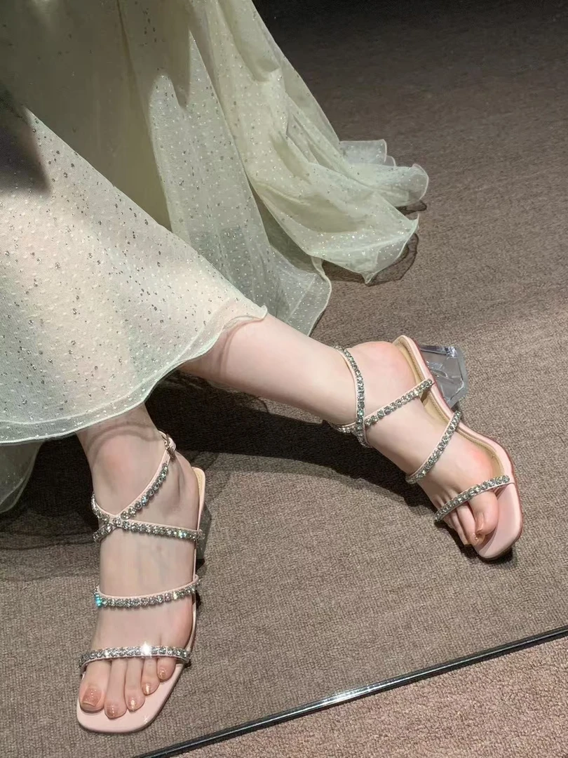 婷）断码女鞋捡漏青仓无运费险NO退NO换默认微瑕完美主义介意勿拍