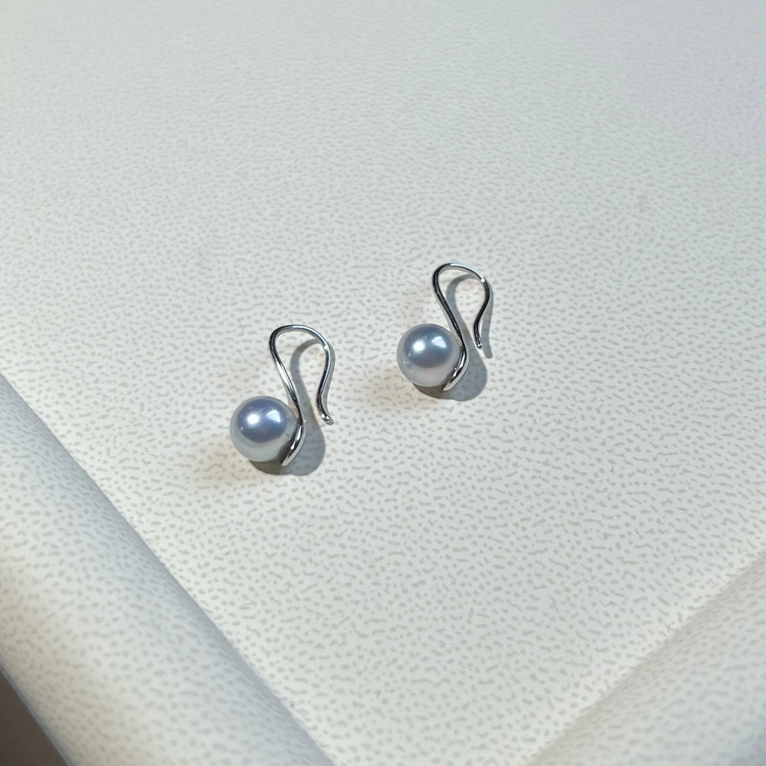 X671【真珠佳人】S925银海水真多麻耳钩7-8mm