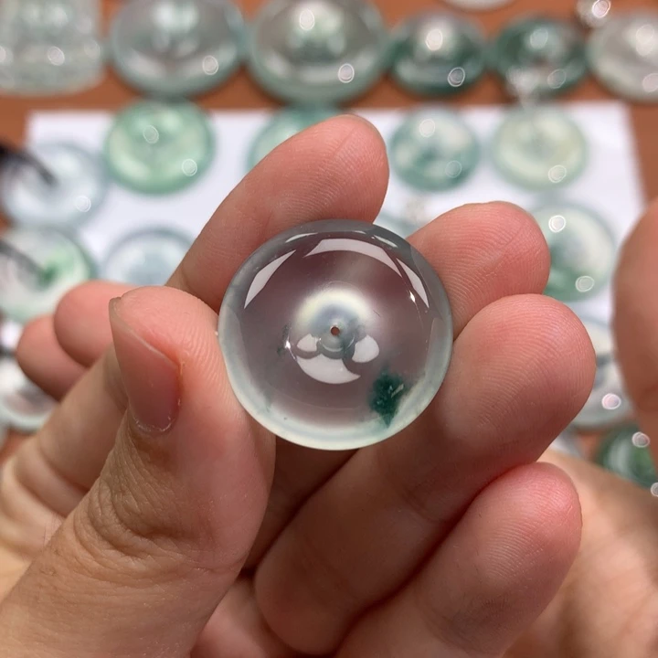 翡翠未镶嵌颈饰21.6-6.4